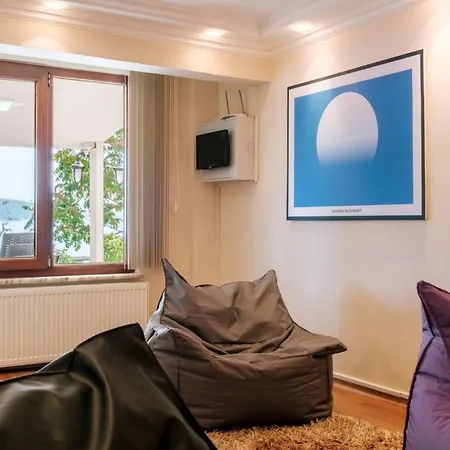 Bosphorus View House With Garden 5 Min To Coast * Istanbul
